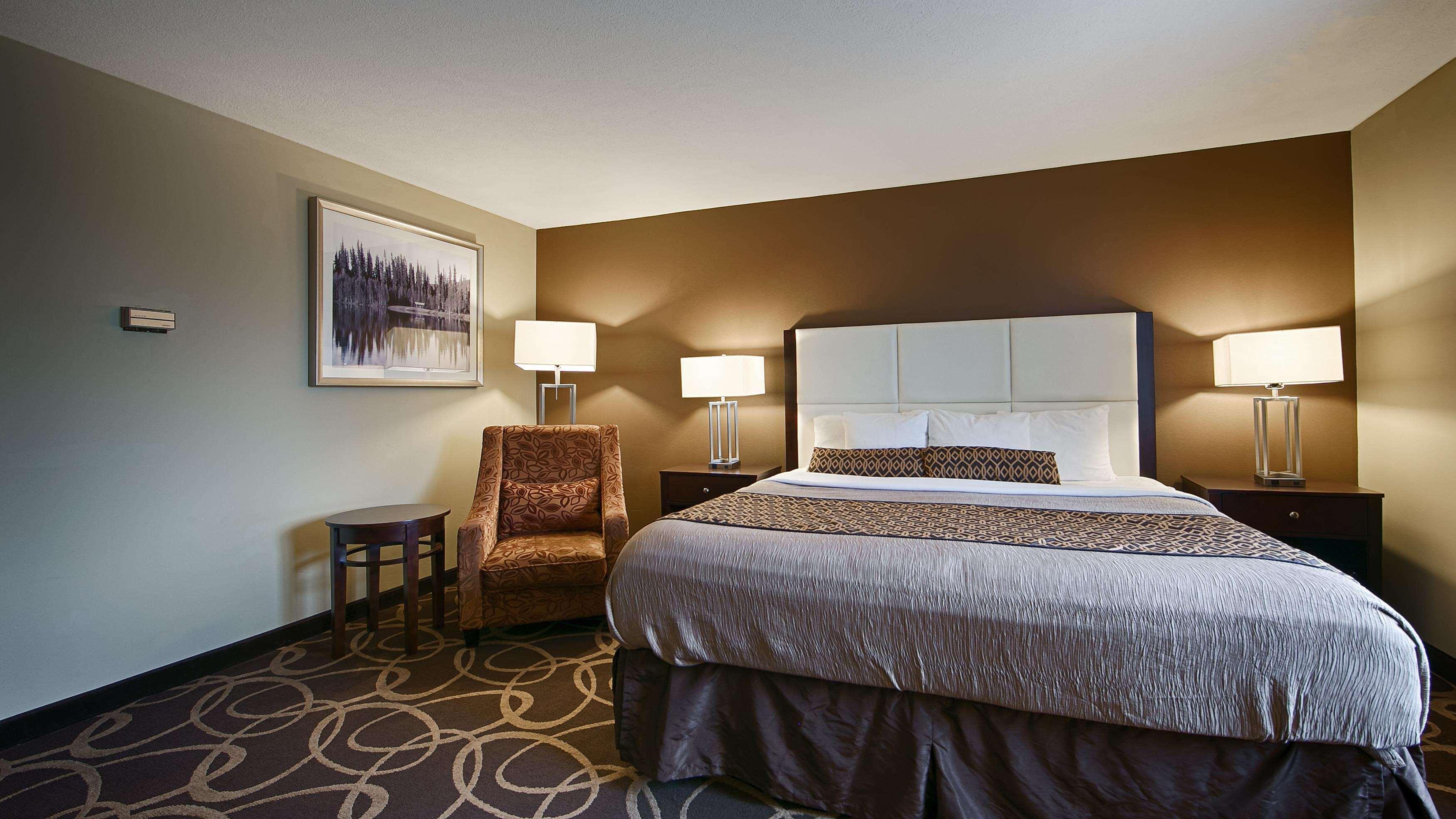 Best Western Plus Pioneer Park Inn Fairbanks Extérieur photo