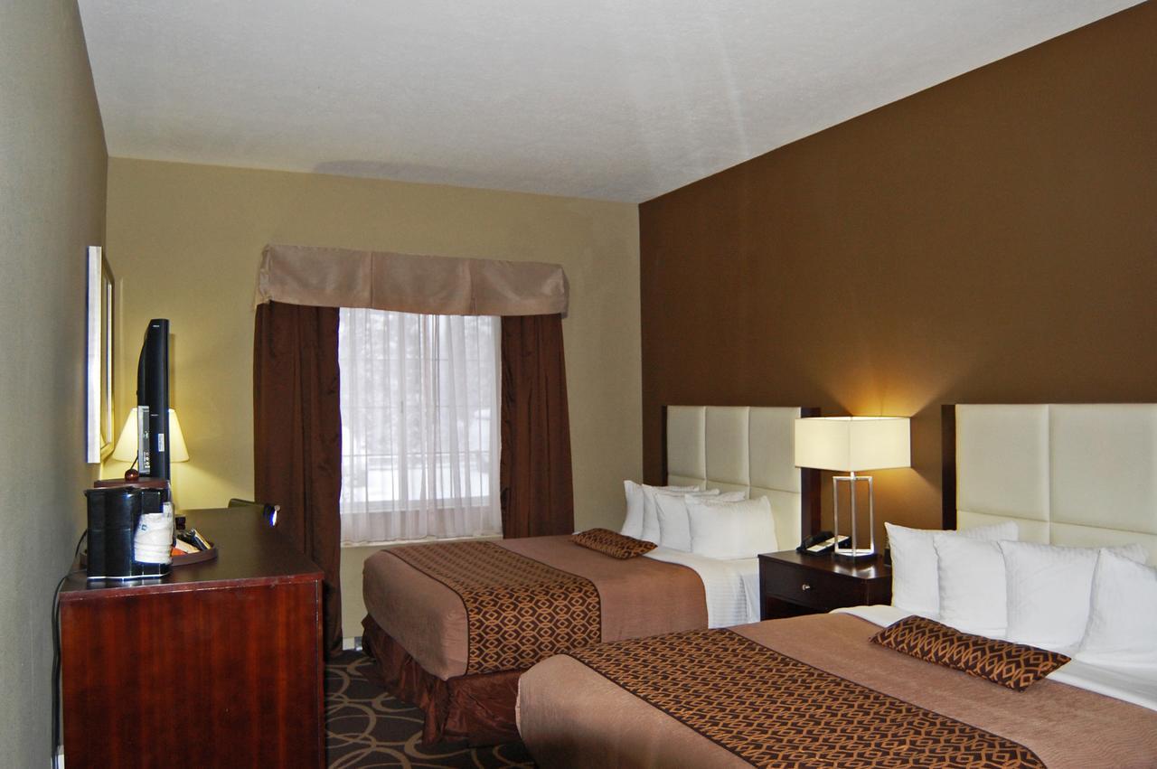 Best Western Plus Pioneer Park Inn Fairbanks Extérieur photo